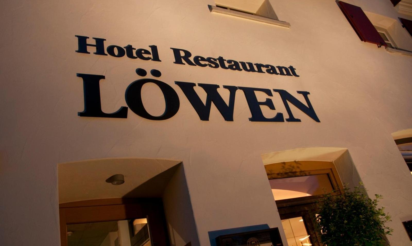 Hotel Löwen Ulm Exteriör bild